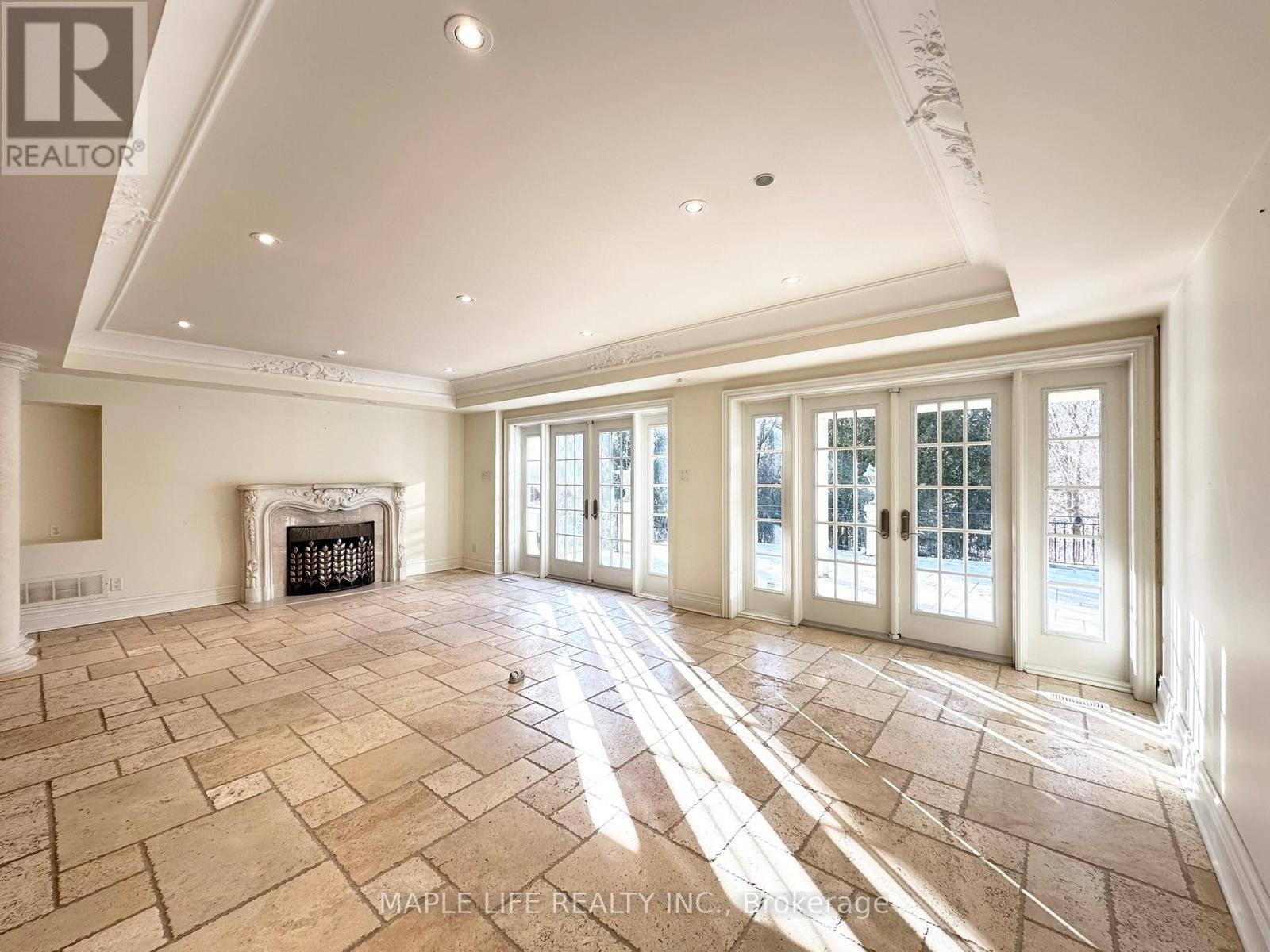 16 Brian Cliff Drive, Toronto, Ontario  M3B 2G2 - Photo 7 - C13087800