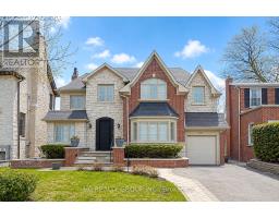 267 ST LEONARDS AVENUE, Toronto, Ontario