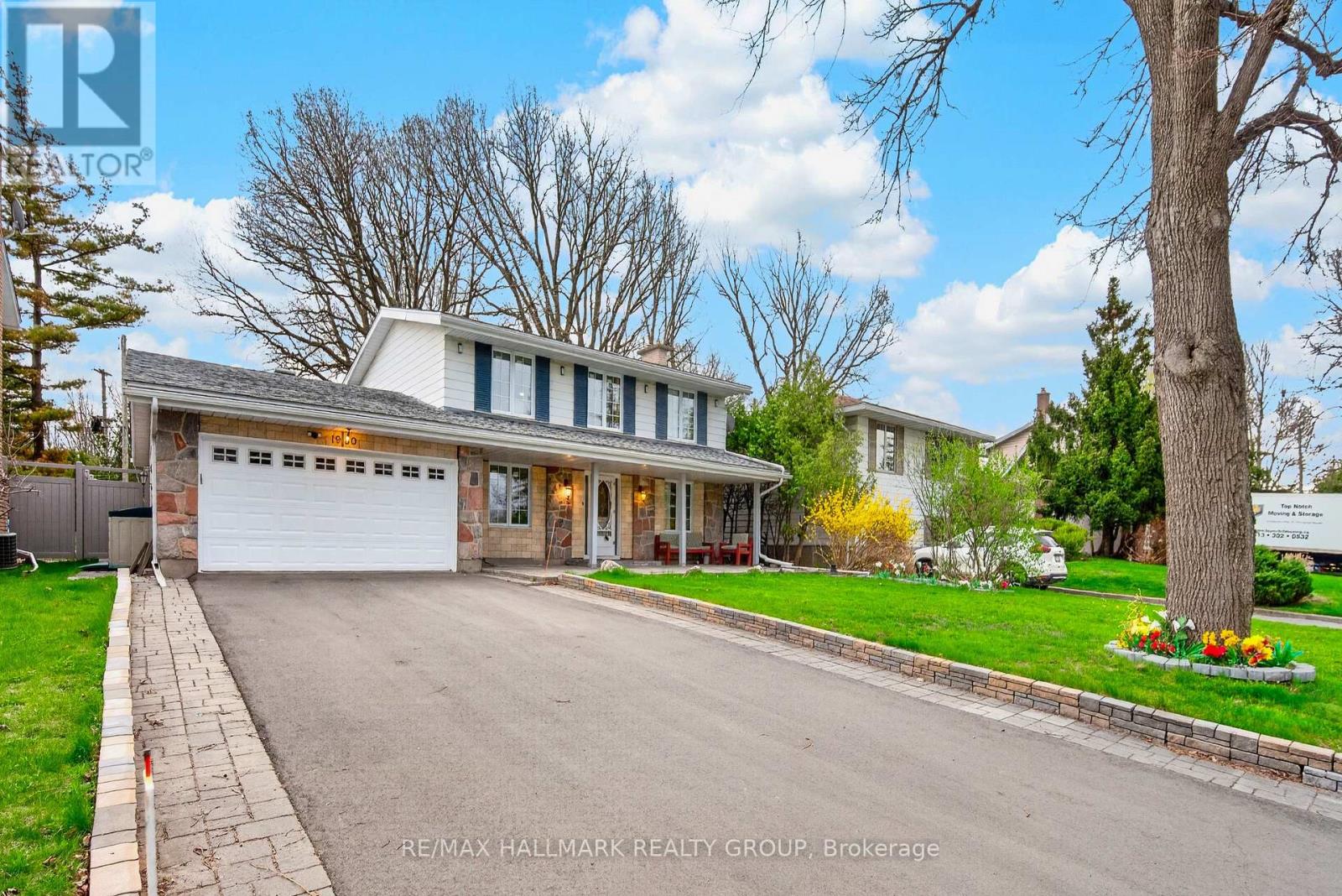 1930 SOUTHAMPTON COURT, Ottawa, Ontario