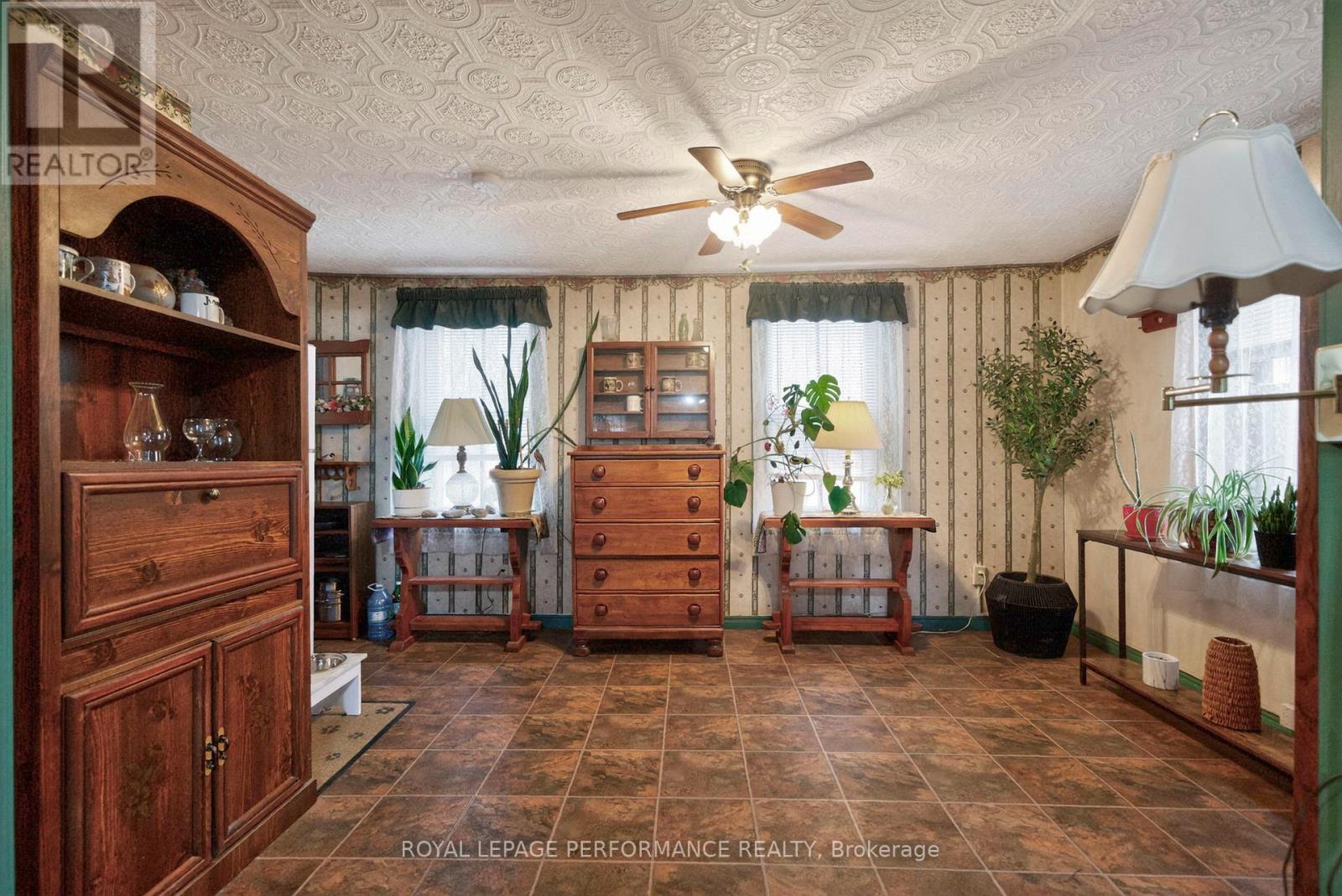 3242 Avonmore Main Street, North Stormont, Ontario  K0C 1C0 - Photo 18 - X13087786