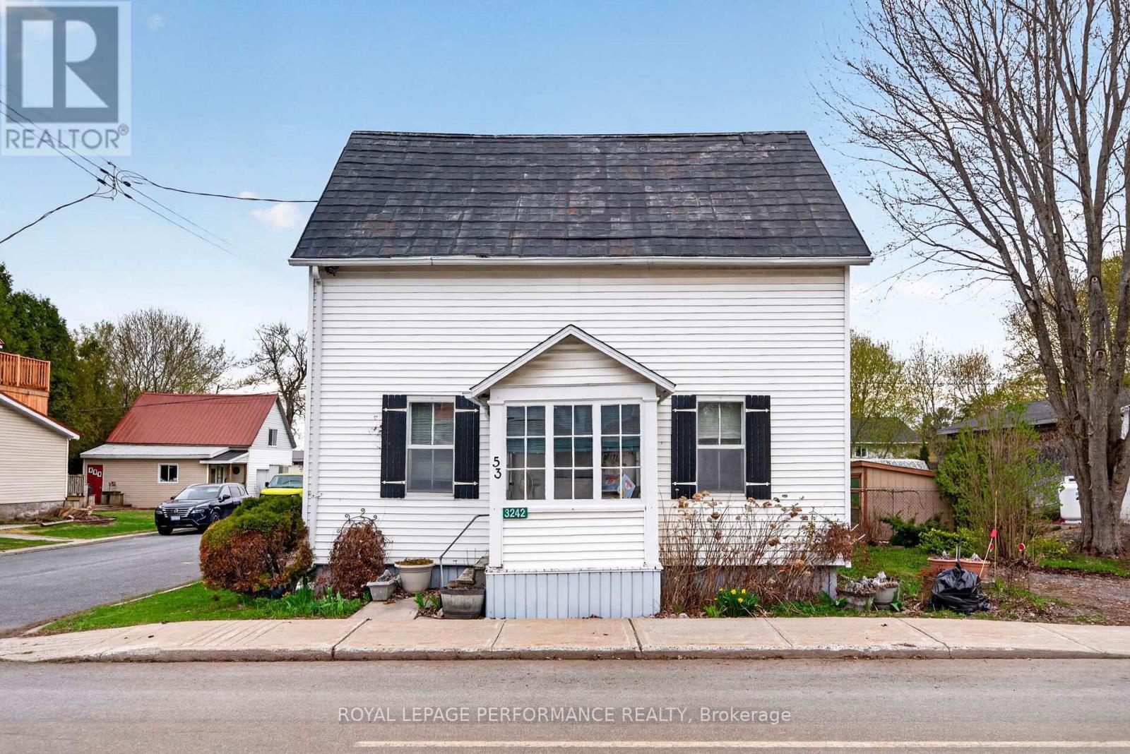 3242 Avonmore Main Street, North Stormont, Ontario  K0C 1C0 - Photo 3 - X13087786