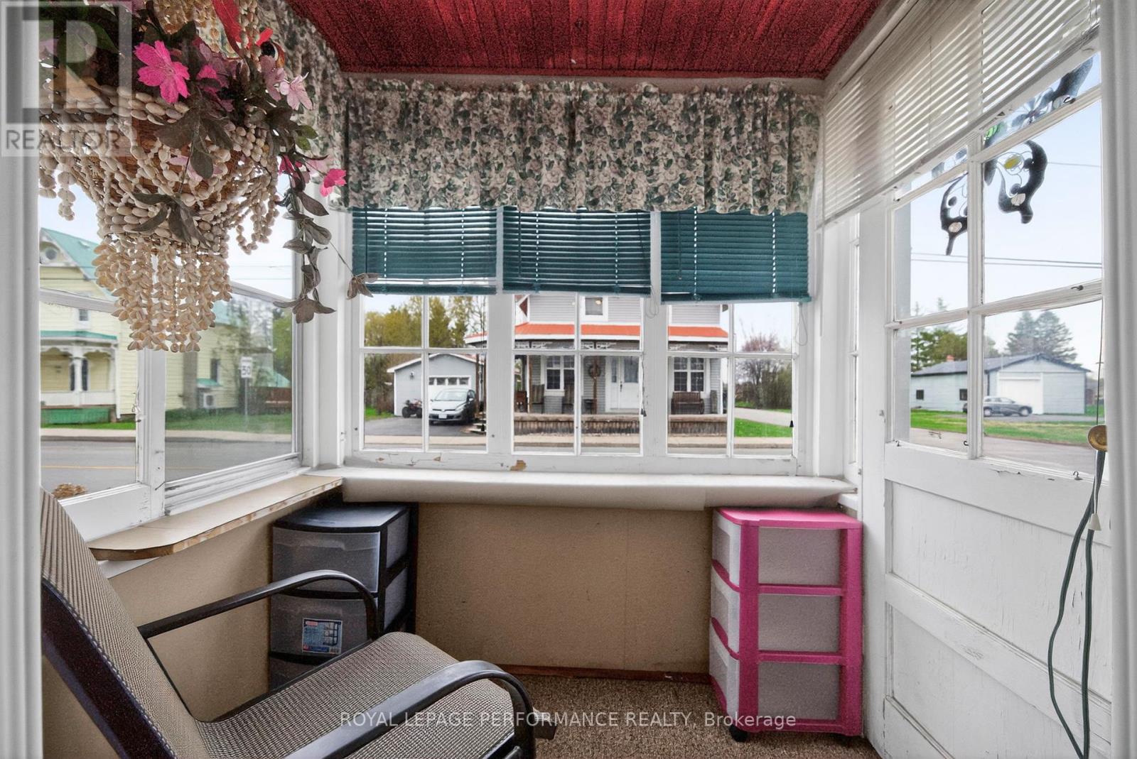 3242 Avonmore Main Street, North Stormont, Ontario  K0C 1C0 - Photo 4 - X13087786
