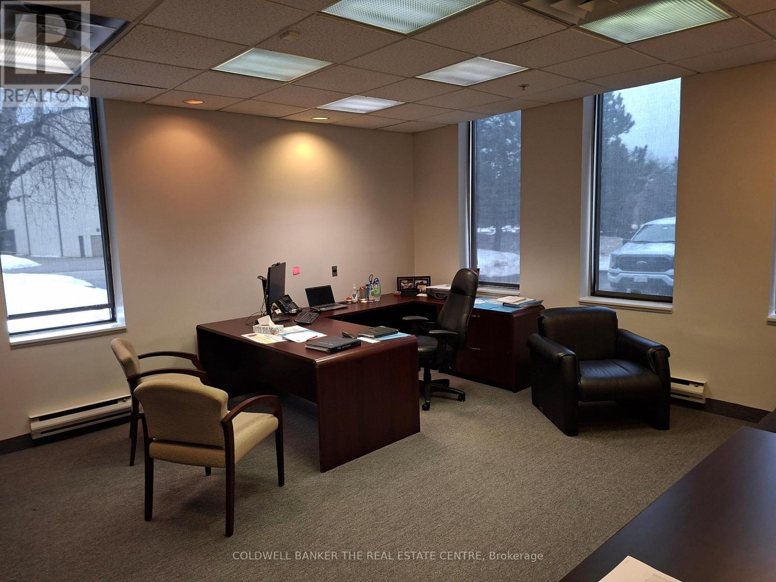 920 Sheldon Court E, Burlington, Ontario  L7L 5K6 - Photo 21 - W13087772
