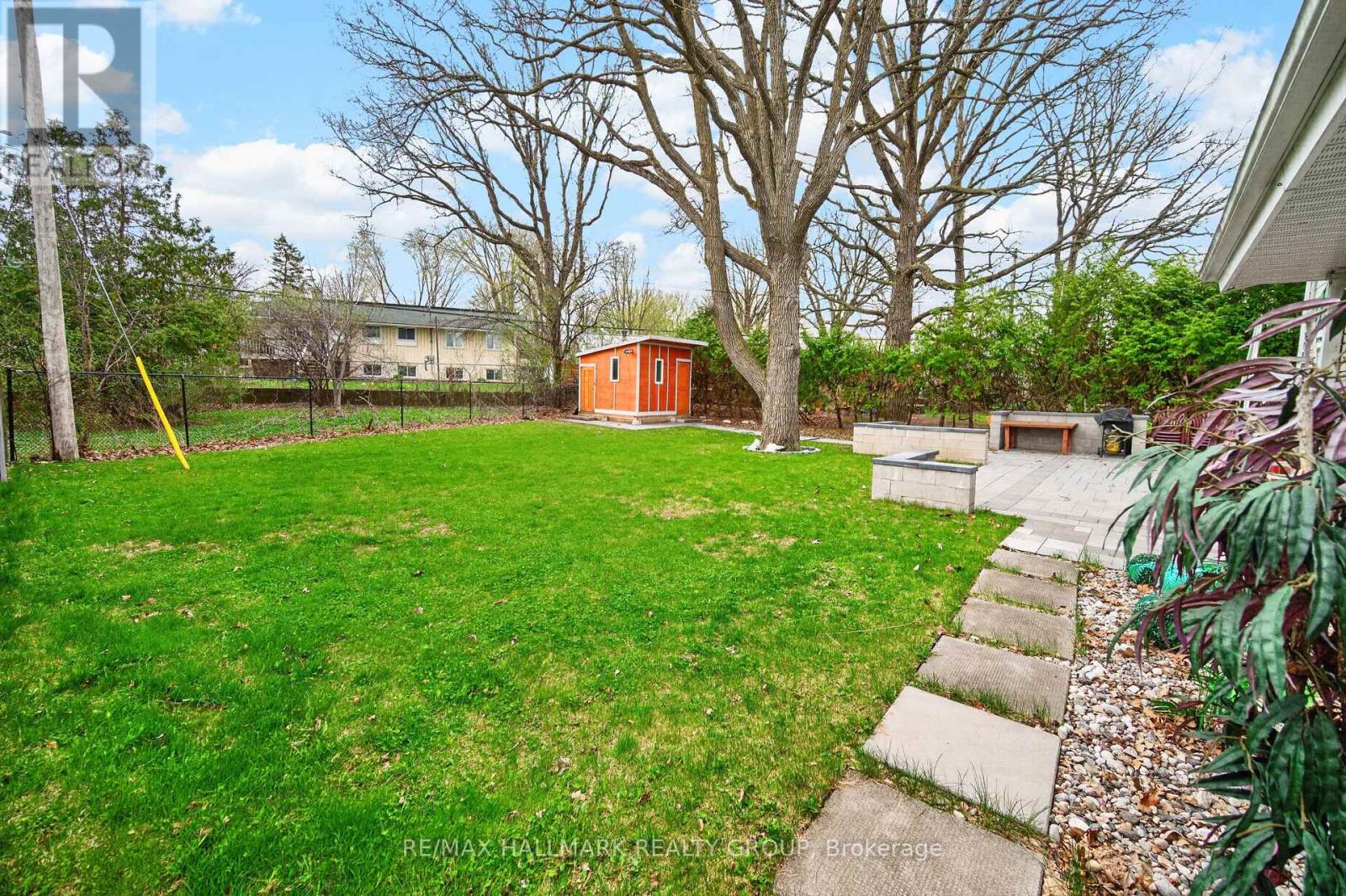 1930 Southampton Court, Ottawa, Ontario  K2C 0W4 - Photo 45 - X13082086