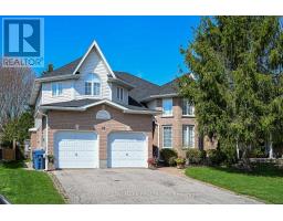 98 PHEASANT RUN DRIVE, Guelph, Ontario
