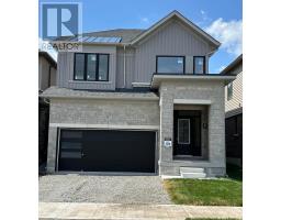 39 PRUDHOE TERRACE, Barrie, Ontario