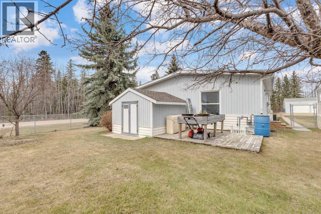 101, 37543 England Way, Rural Red Deer County, Alberta  T4S 2C3 - Photo 33 - A2304917