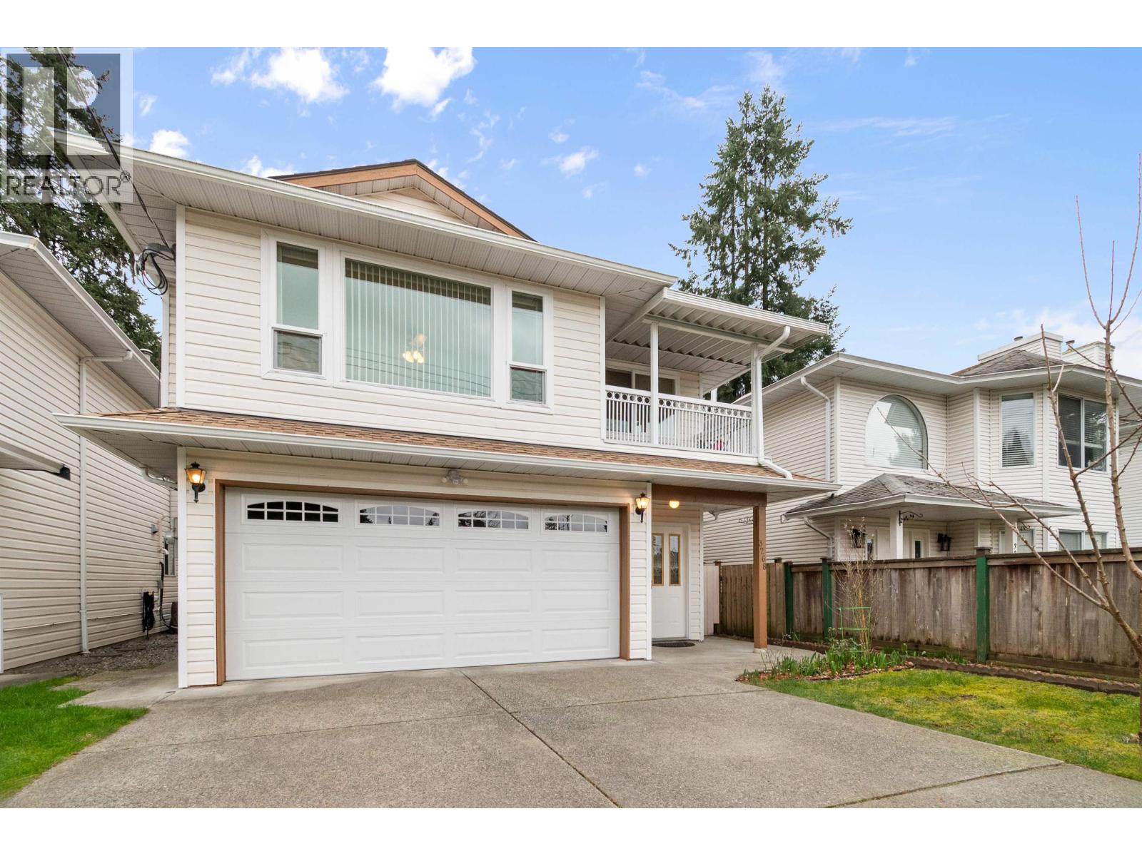 3268 Vincent Street, Port Coquitlam, British Columbia  V3B 3T4 - Photo 2 - R3114296