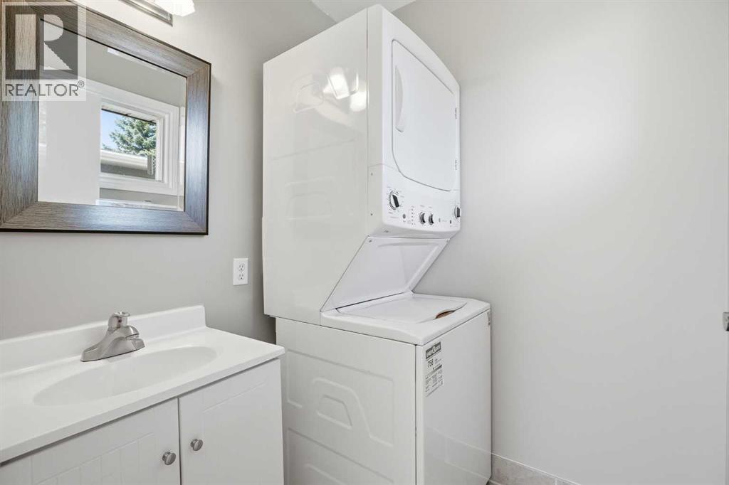 1523 110 Avenue SW, Calgary, Alberta  T2W 0E2 - Photo 26 - A2304946