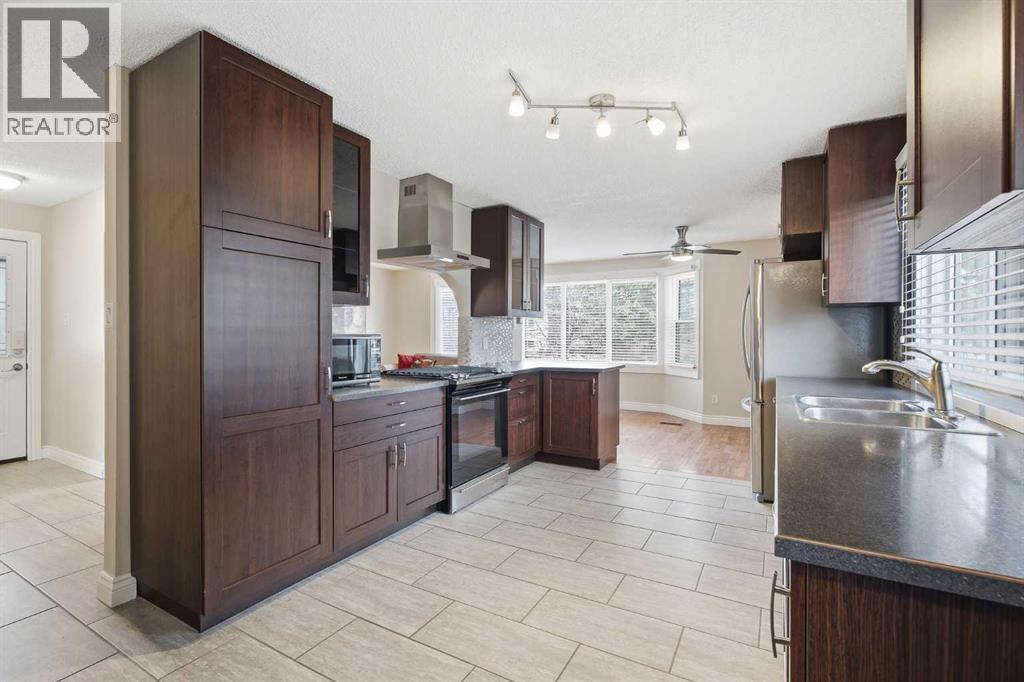 1523 110 Avenue SW, Calgary, Alberta  T2W 0E2 - Photo 14 - A2304946