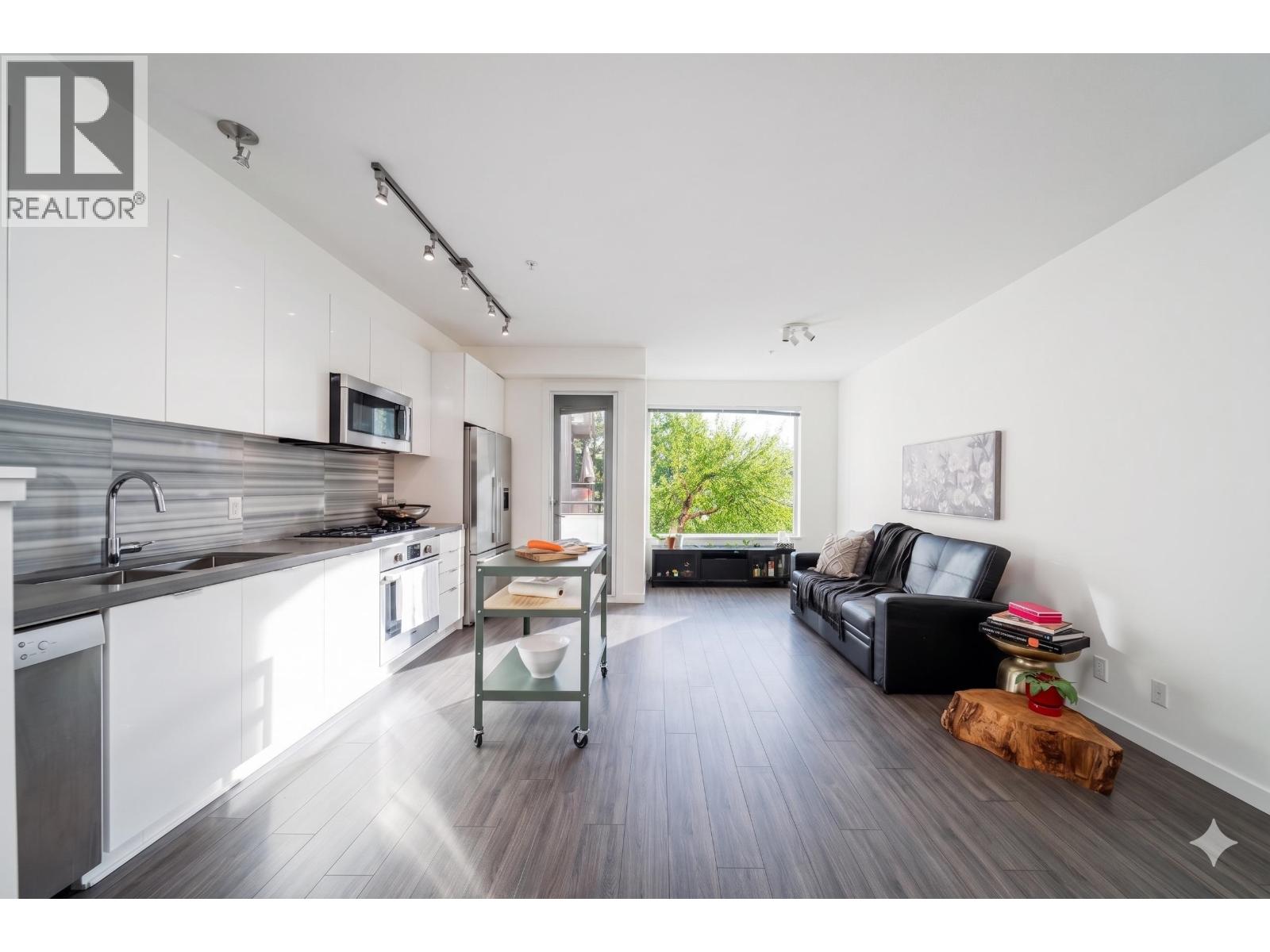 301 3138 Riverwalk Avenue, Vancouver, British Columbia  V5S 0B6 - Photo 2 - R3120067