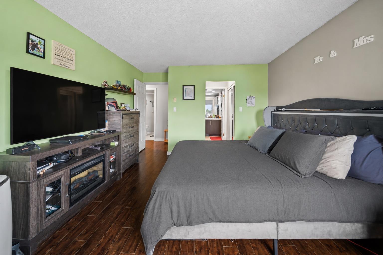806 14881 103a Avenue, Surrey, British Columbia  V3R 0M5 - Photo 11 - R3095882