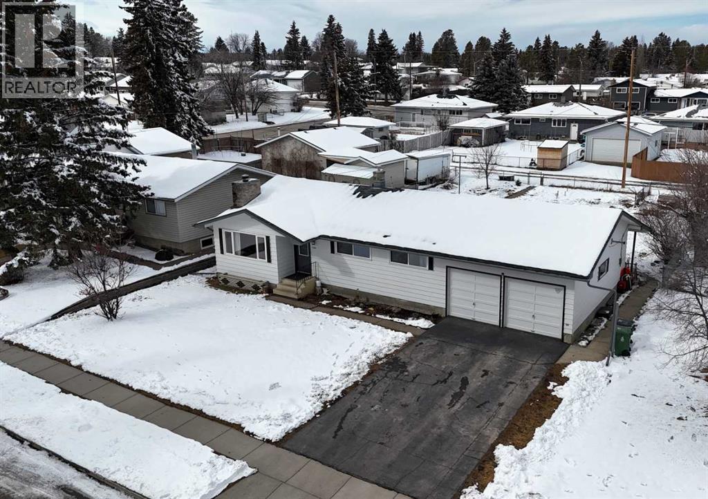 4230 5 Avenue, Edson, Alberta  T7E 1A5 - Photo 32 - A2296482