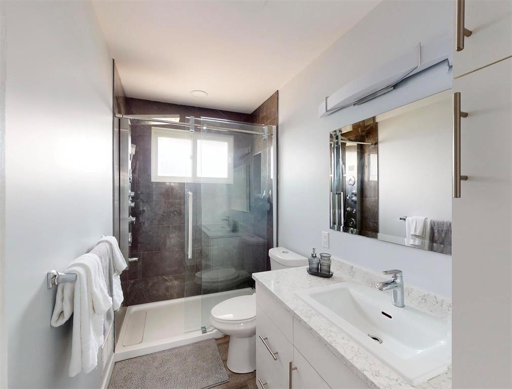3 Newark Road, Winnipeg, Manitoba  R2J 1Z1 - Photo 12 - 202608624