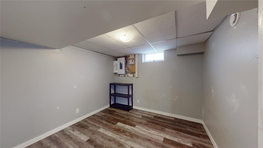 3 Newark Road, Winnipeg, Manitoba  R2J 1Z1 - Photo 24 - 202608624