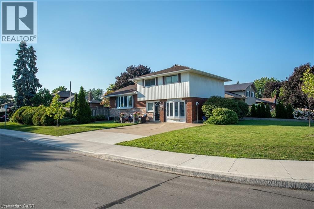 178 DELMAR Drive, Hamilton, Ontario