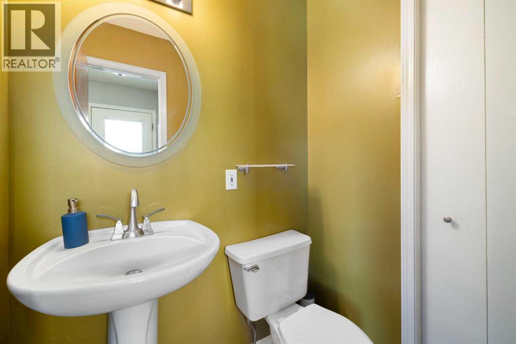 222 Christie Park Mews Sw, Calgary, Alberta  T3H 3H2 - Photo 12 - A2294496