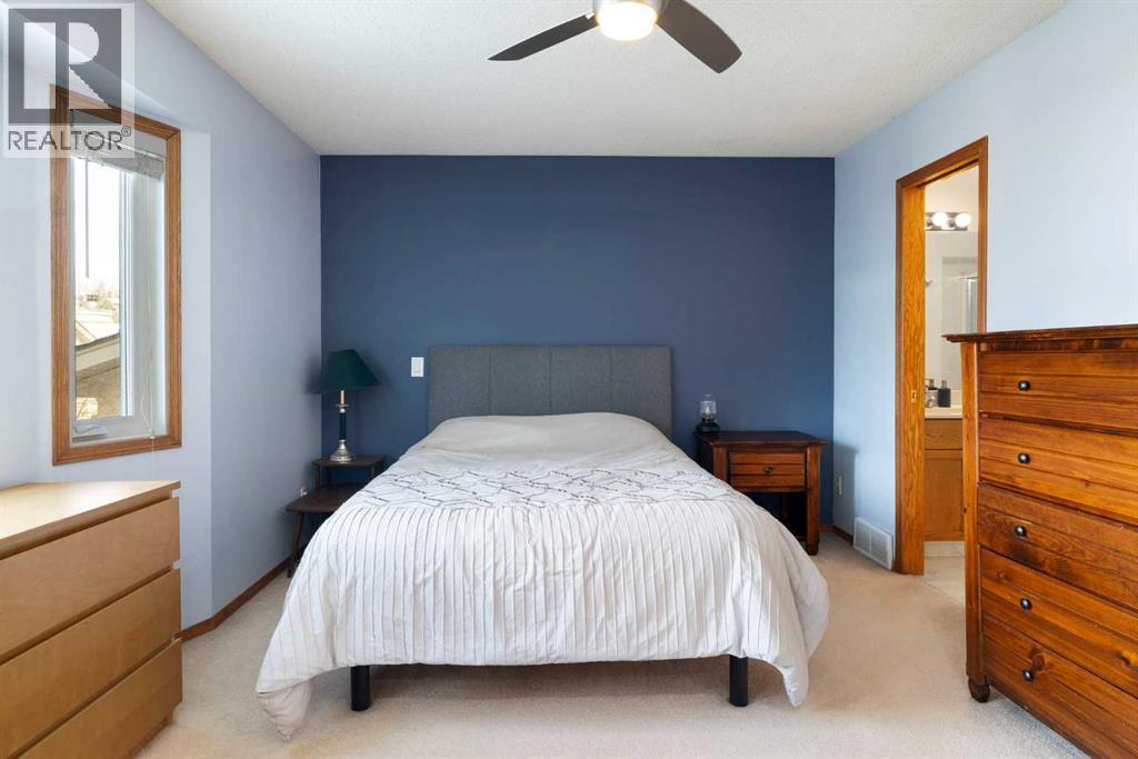 222 Christie Park Mews Sw, Calgary, Alberta  T3H 3H2 - Photo 15 - A2294496
