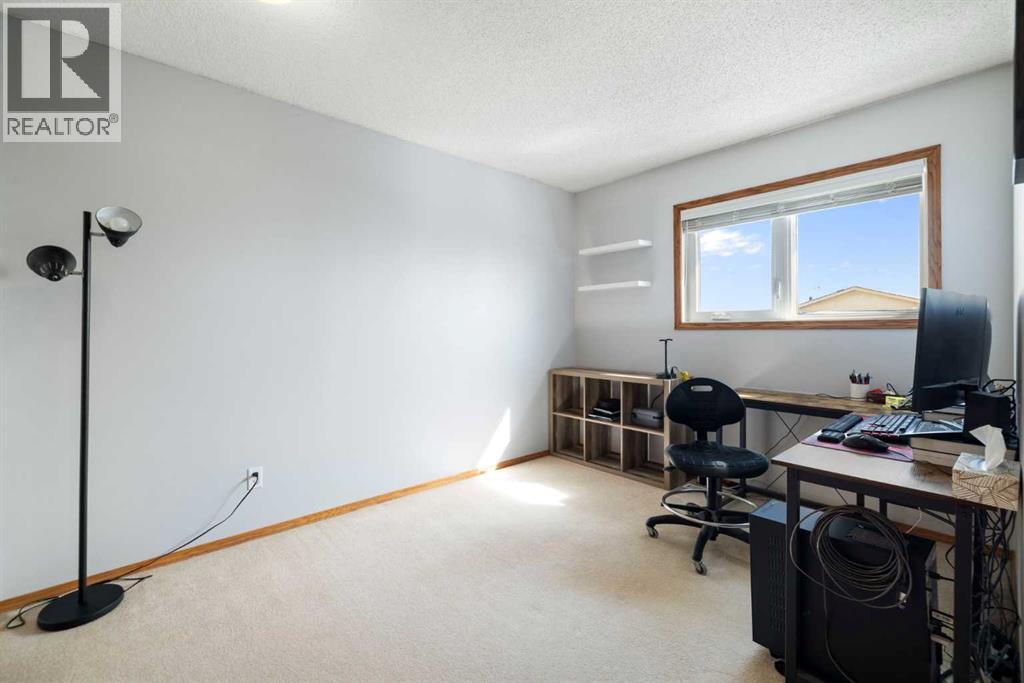 222 Christie Park Mews Sw, Calgary, Alberta  T3H 3H2 - Photo 19 - A2294496