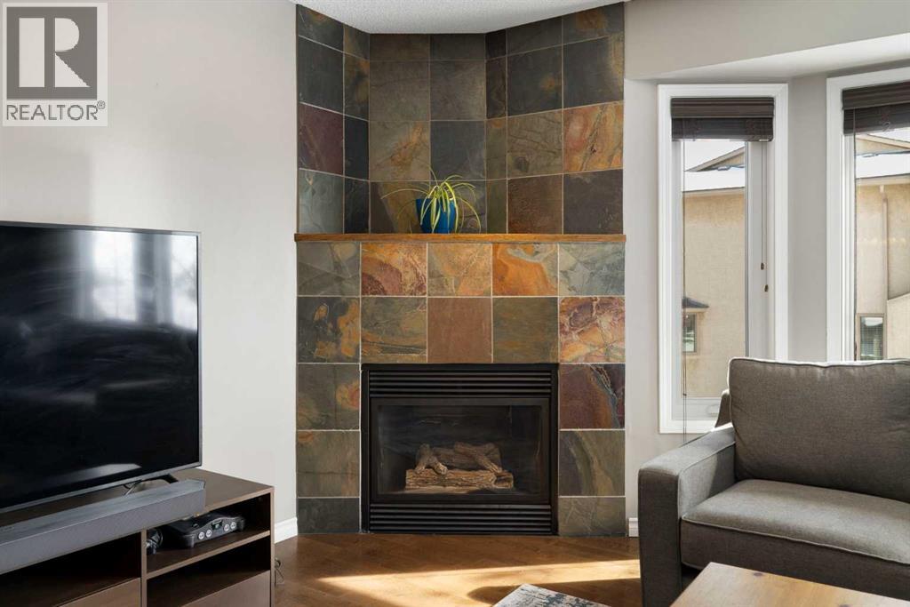 222 Christie Park Mews Sw, Calgary, Alberta  T3H 3H2 - Photo 5 - A2294496
