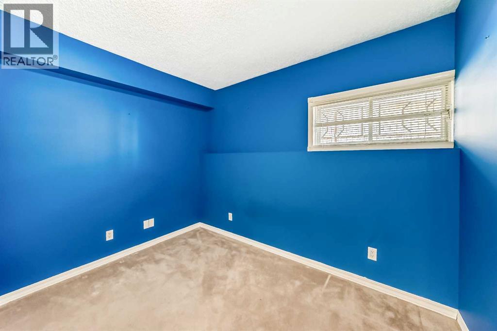 329 Martinwood Place NE, Calgary, Alberta  T3J 3H7 - Photo 40 - A2285894