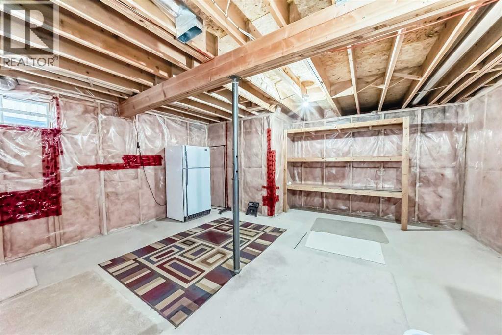329 Martinwood Place NE, Calgary, Alberta  T3J 3H7 - Photo 45 - A2285894