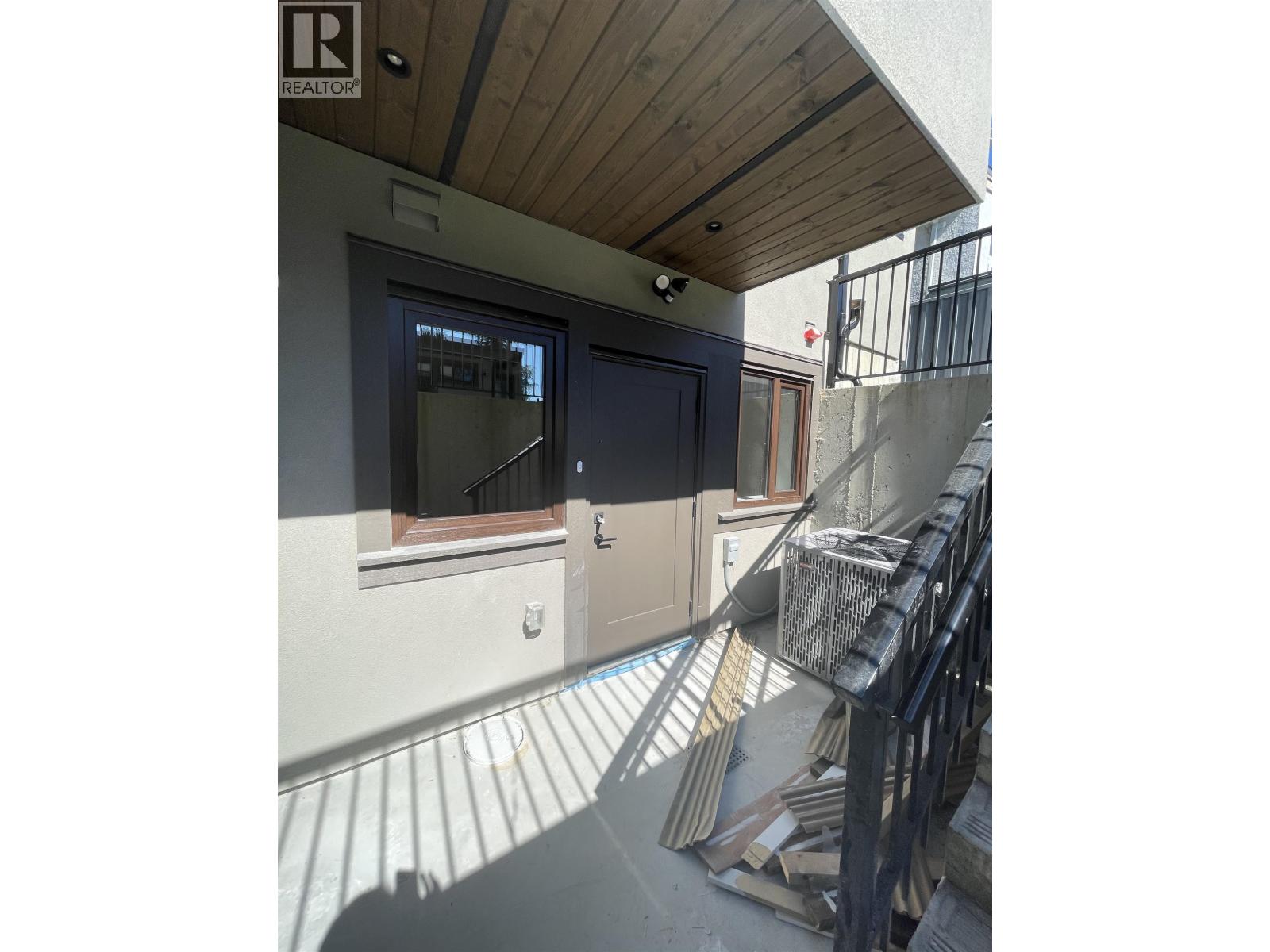 3900 Fir Street, Burnaby, British Columbia  V5G 2A8 - Photo 8 - R3118641