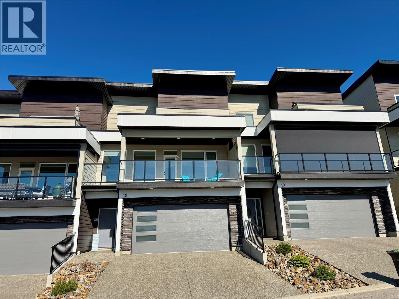 1000 Mt. Robson Place Unit# 18, Vernon, British Columbia