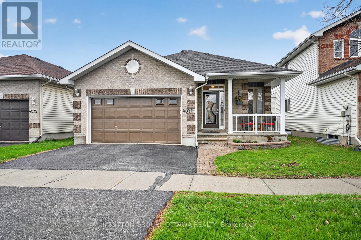 4070 Canyon Walk Drive, Ottawa, Ontario  K1V 1W4 - Photo 2 - X13087892