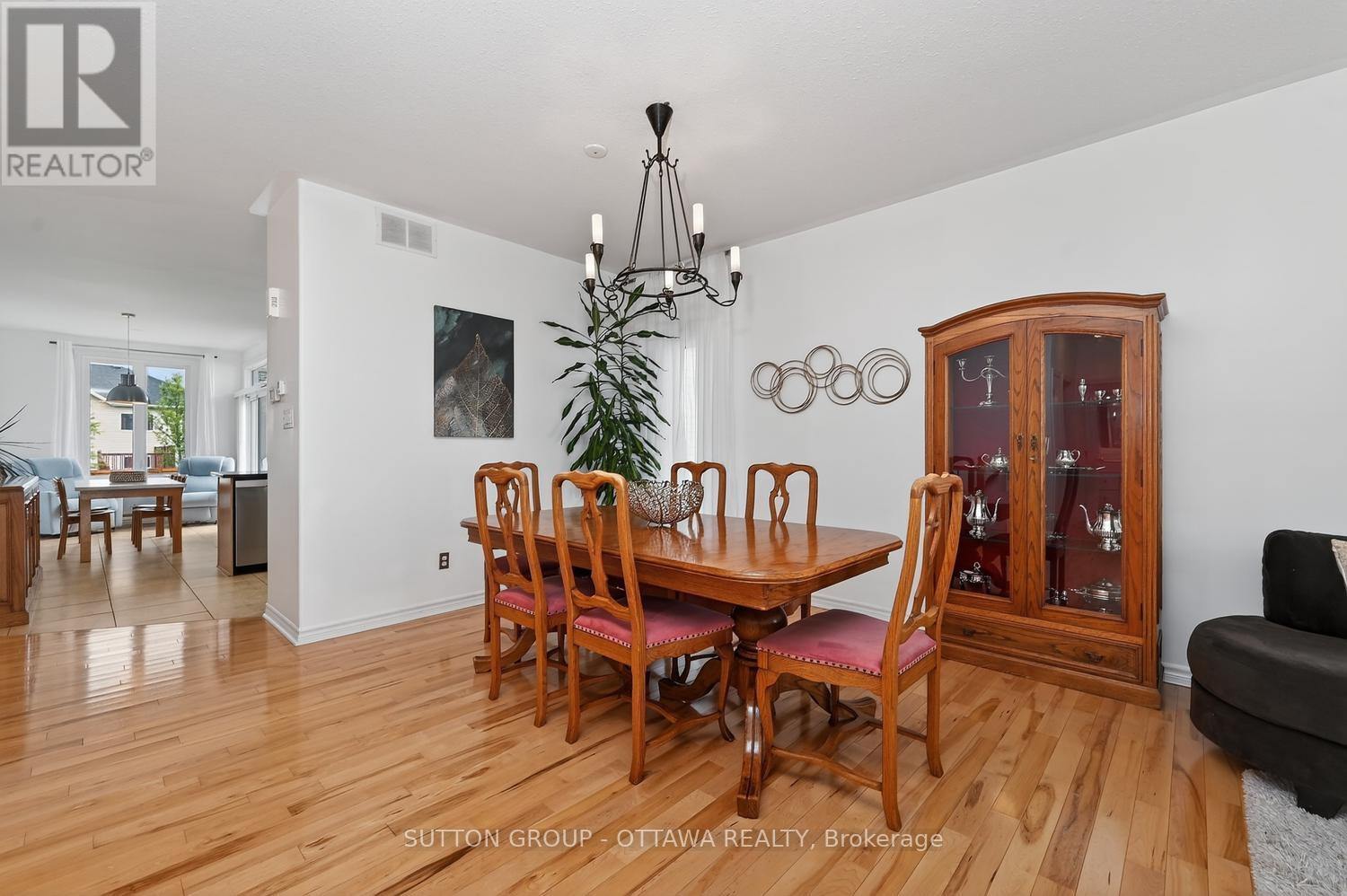 4070 Canyon Walk Drive, Ottawa, Ontario  K1V 1W4 - Photo 7 - X13087892