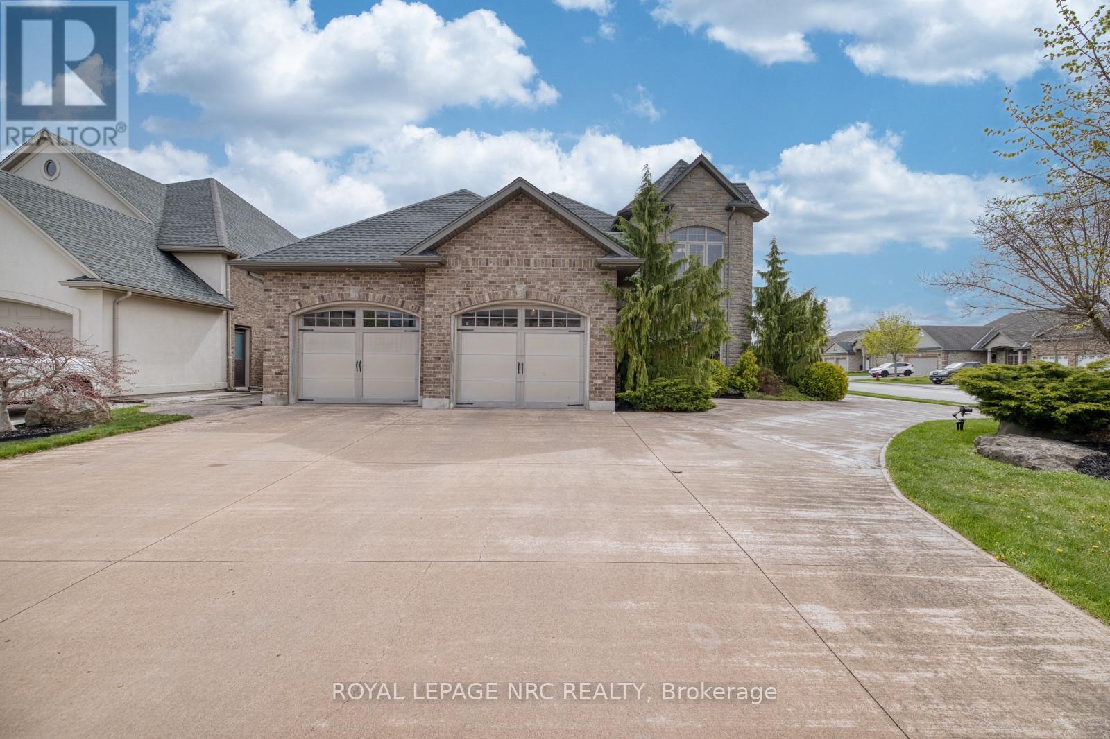 8479 Forestview Boulevard, Niagara Falls (Forestview), Ontario  L2H 0B2 - Photo 3 - X13087864