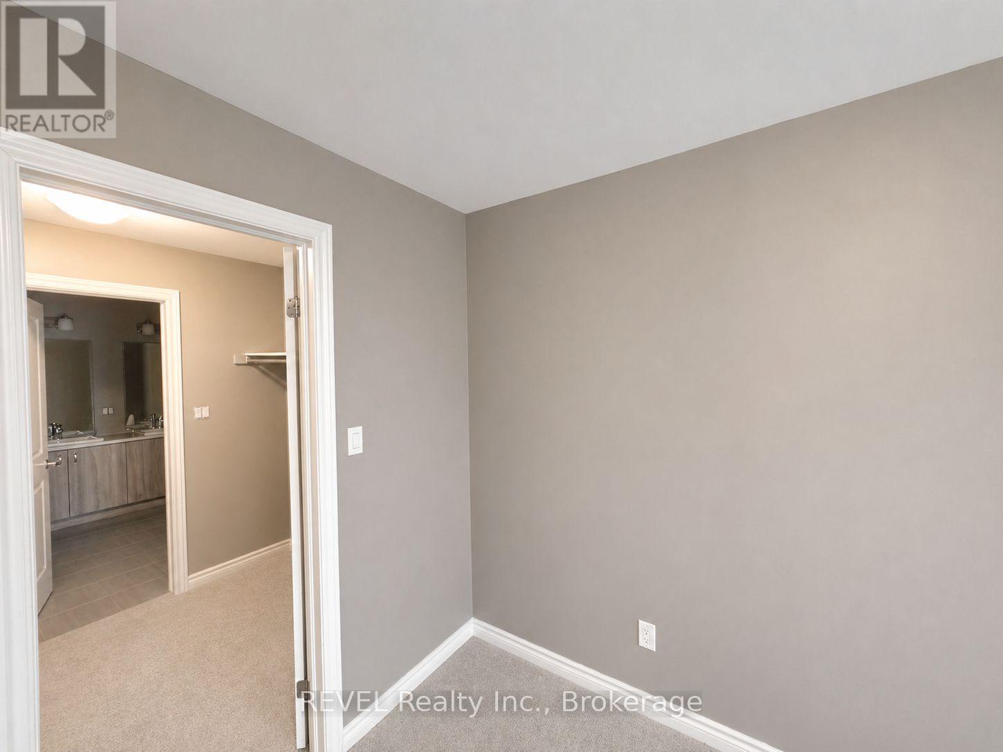 9 Caroline Street, Welland (Lincoln/crowland), Ontario  L3B 0J8 - Photo 8 - X13087870