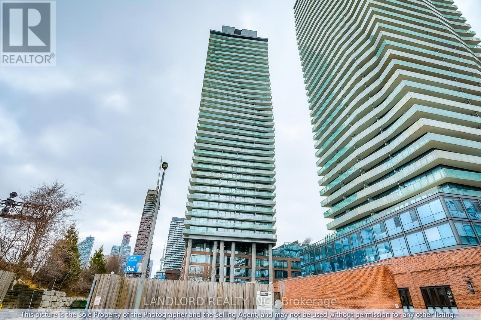 903 - 70 DISTILLERY LANE, Toronto, Ontario