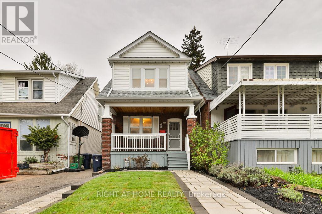 130 SPRINGDALE BOULEVARD, Toronto, Ontario