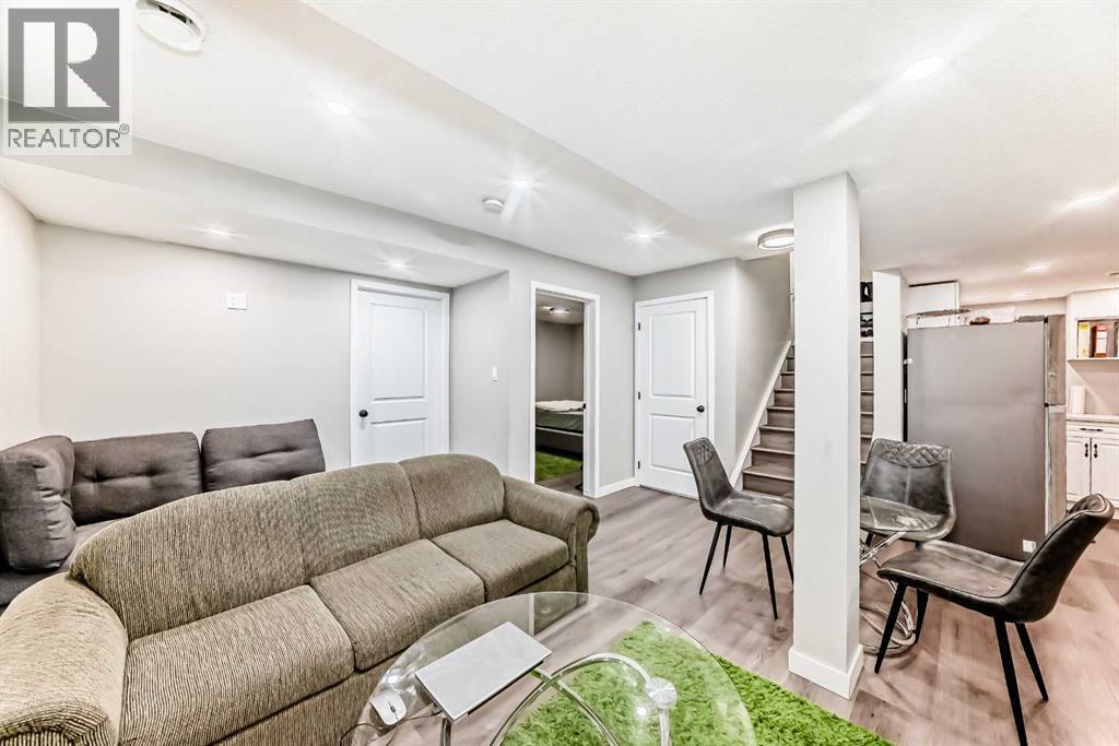 197 Baysprings Gardens Sw, Airdrie, Alberta  T4B 5C5 - Photo 42 - A2290238