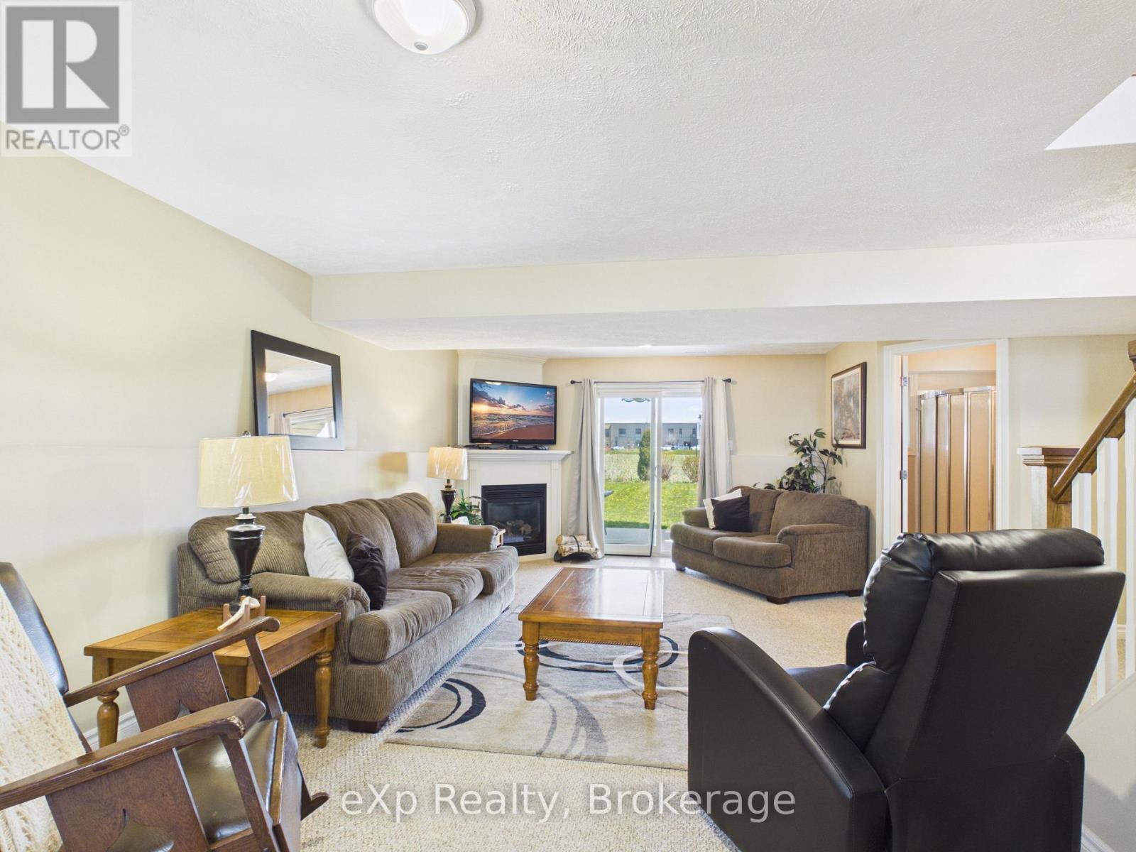 241 17th Avenue, Hanover, Ontario  N4N 3V4 - Photo 25 - X13087866