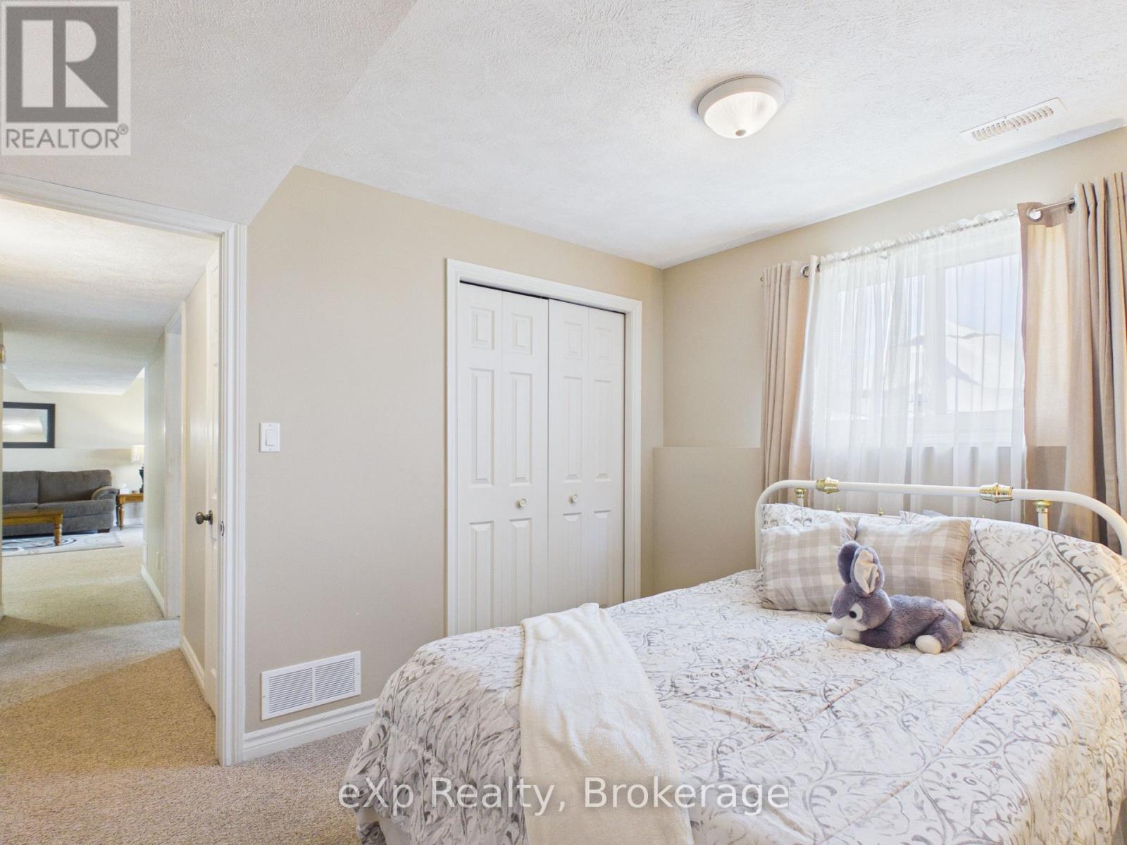 241 17th Avenue, Hanover, Ontario  N4N 3V4 - Photo 28 - X13087866