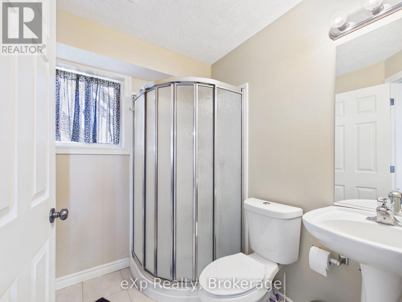 241 17th Avenue, Hanover, Ontario  N4N 3V4 - Photo 30 - X13087866