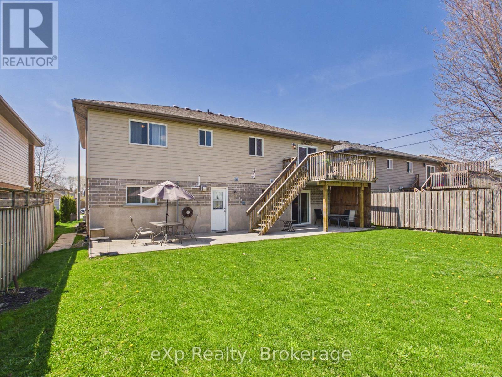 241 17th Avenue, Hanover, Ontario  N4N 3V4 - Photo 37 - X13087866