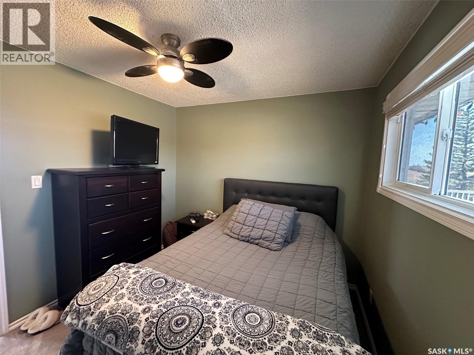 1114 Herbert Avenue, Herbert, Saskatchewan  S0H 2A0 - Photo 22 - SK035012