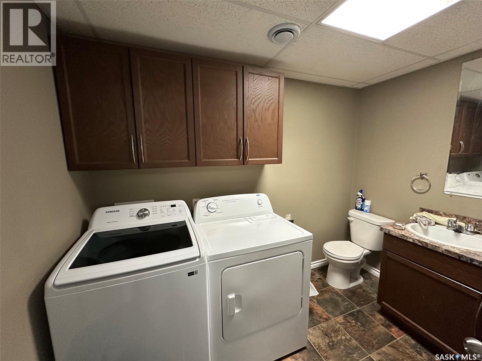 1114 Herbert Avenue, Herbert, Saskatchewan  S0H 2A0 - Photo 28 - SK035012