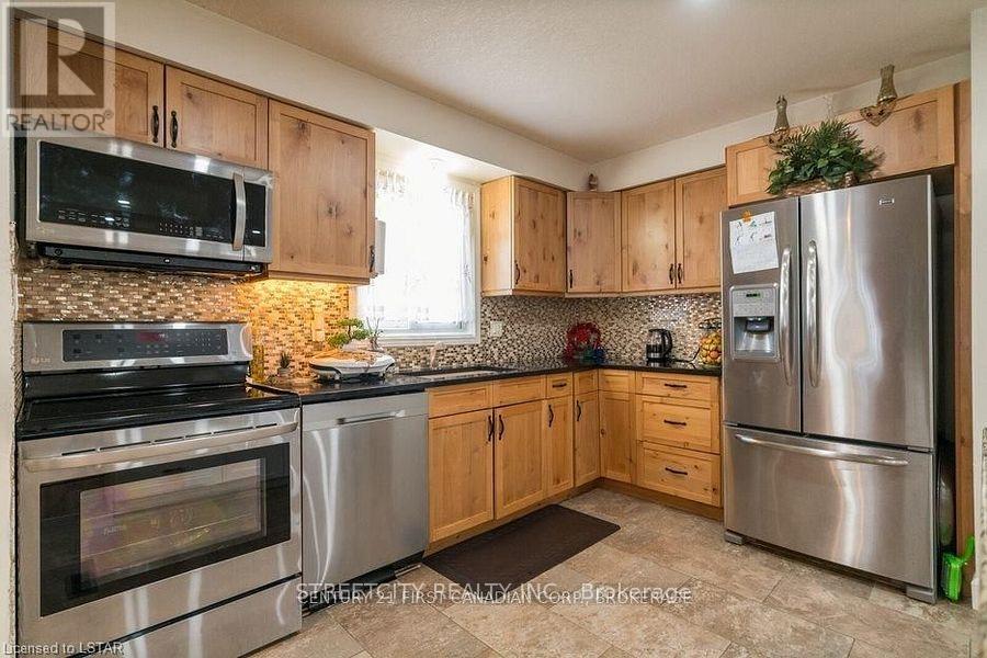 43 Renny Crescent, London South, Ontario  N6E 2C4 - Photo 13 - X13087966