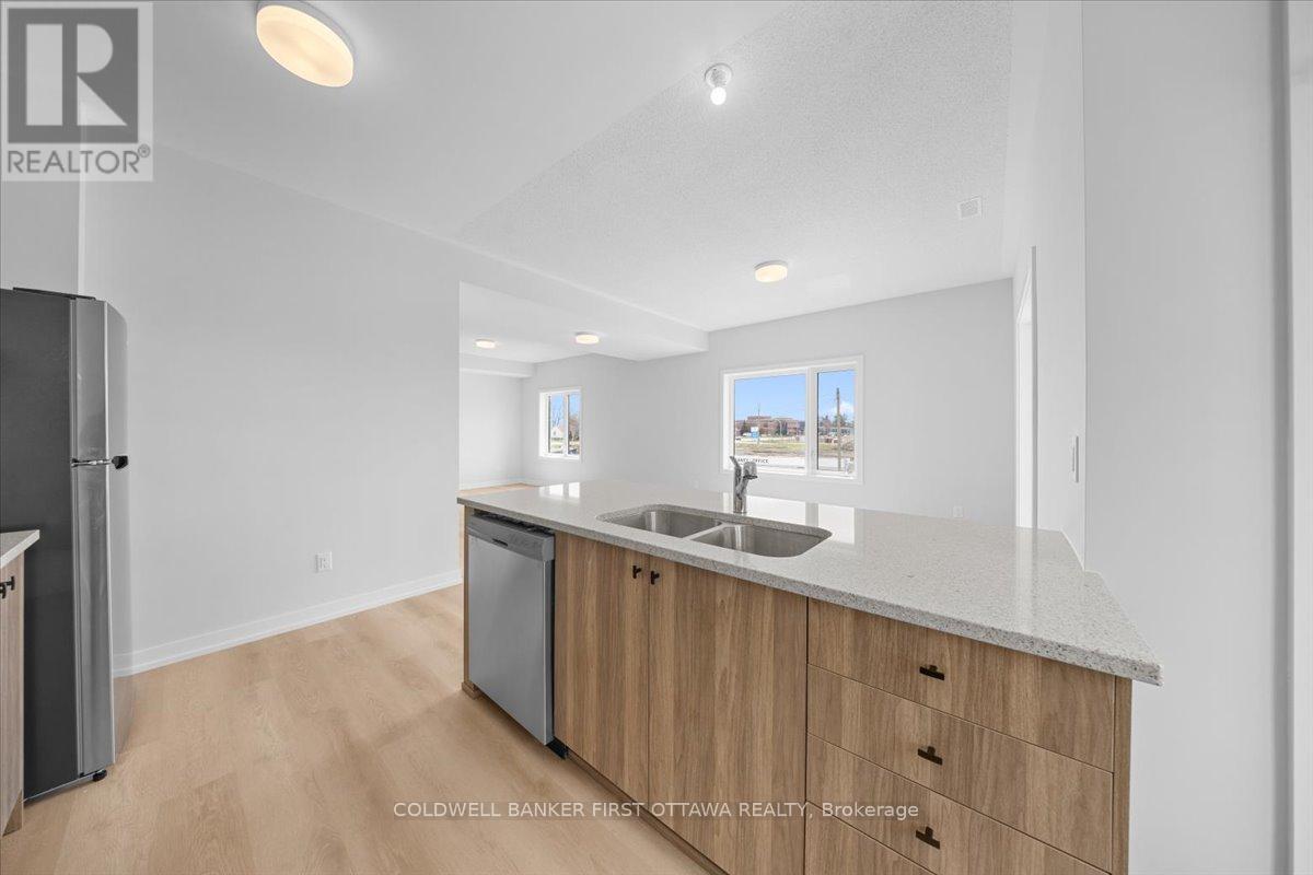 516 Celestine Private, Ottawa, Ontario  K2J 4H7 - Photo 13 - X13087990