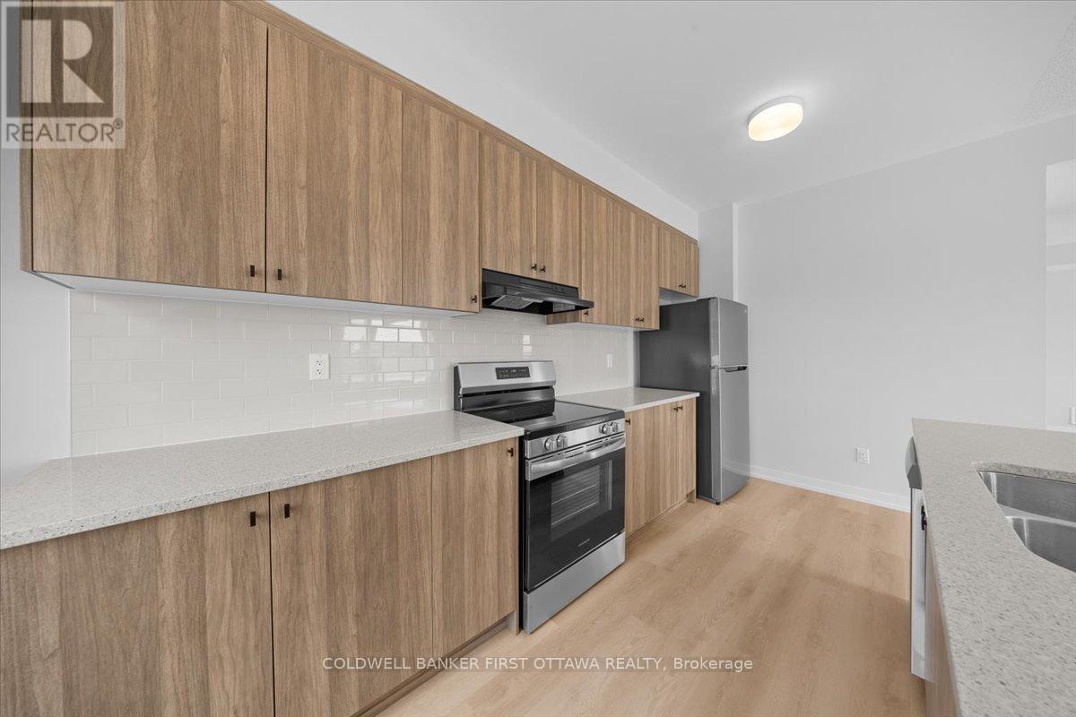 516 Celestine Private, Ottawa, Ontario  K2J 4H7 - Photo 14 - X13087990