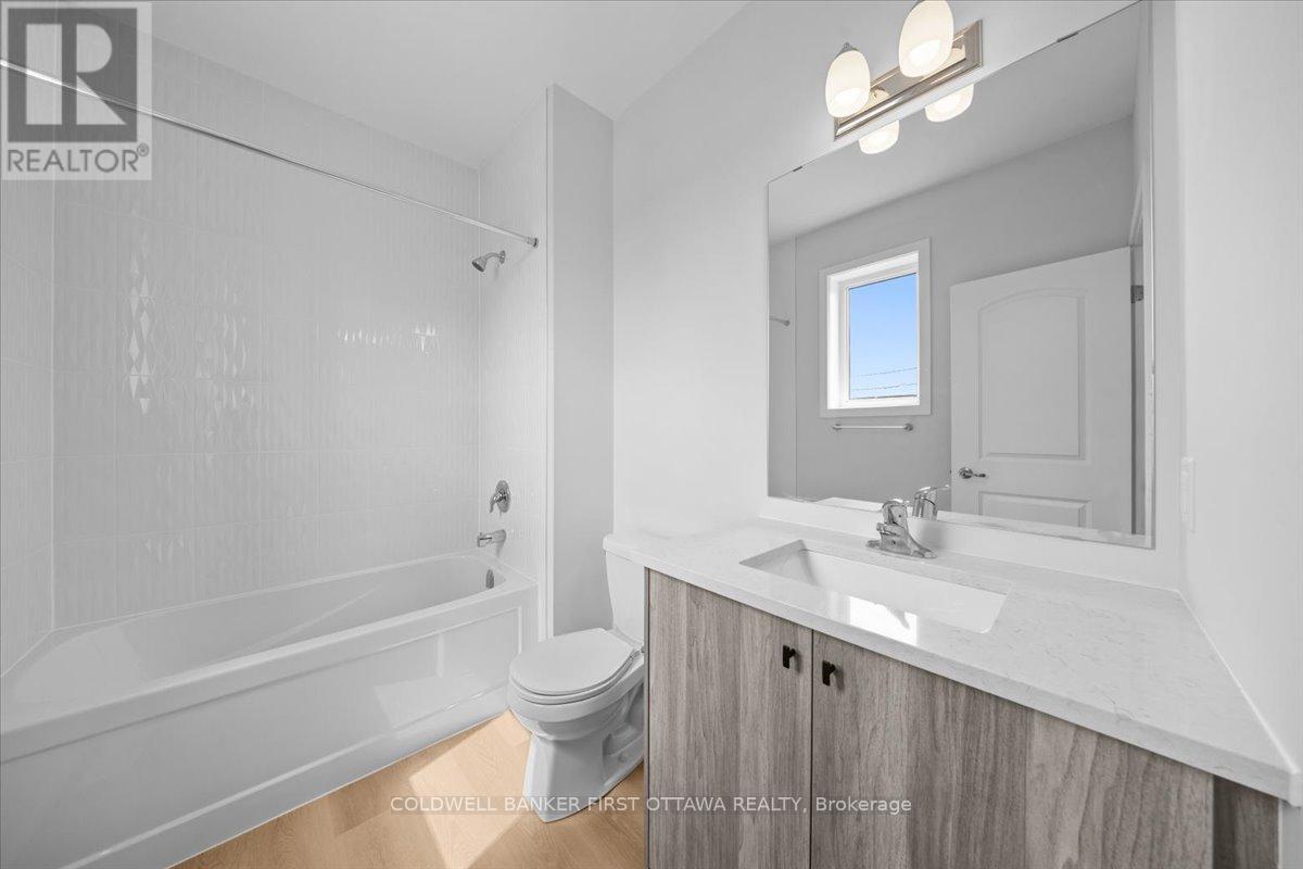 516 Celestine Private, Ottawa, Ontario  K2J 4H7 - Photo 4 - X13087990