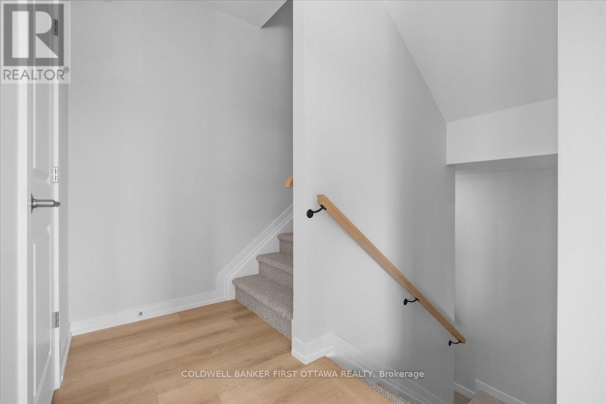 516 Celestine Private, Ottawa, Ontario  K2J 4H7 - Photo 5 - X13087990