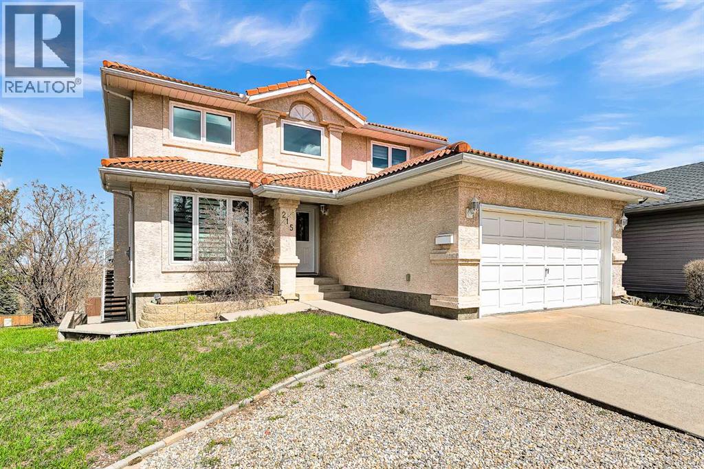 215 Edgevalley Mews, Calgary, Alberta  T3A 5E5 - Photo 2 - A2307570