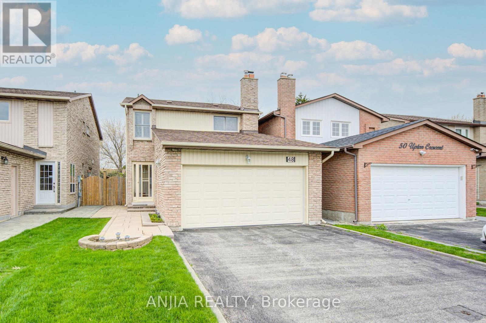 48 UPTON CRESCENT, Markham, Ontario
