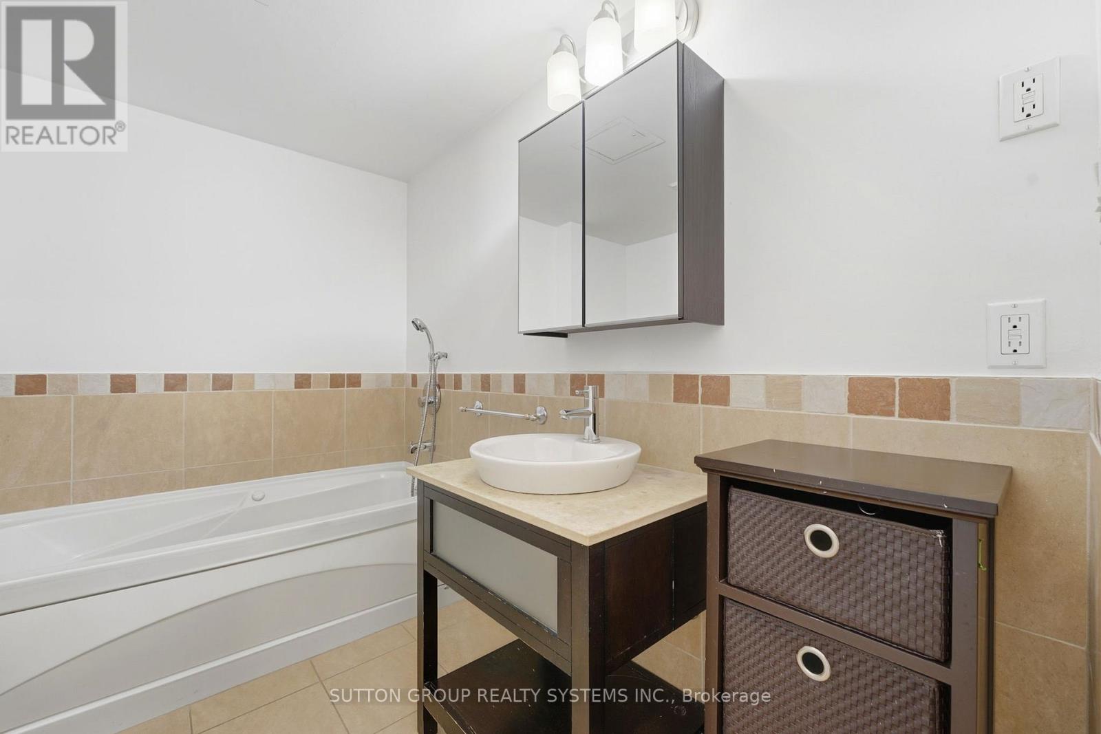 332 - 1100 Landsdowne Avenue, Toronto, Ontario  M6H 4K1 - Photo 20 - W13087968
