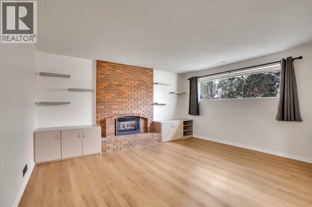208 Dalcastle Court Nw, Calgary, Alberta  T3A 2A7 - Photo 33 - A2306174
